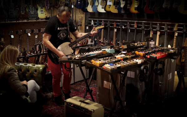 Pedal & Amp Party bij Dijkmans Guitars - zaterdag 21 november