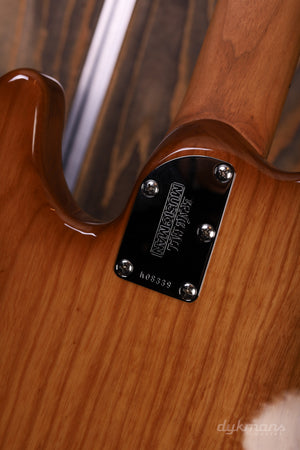 Music Man Stingray 4 Special Hot Honey