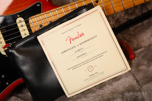 Fender Ultra Luxe Stratocaster Plasma Red Burst 2021