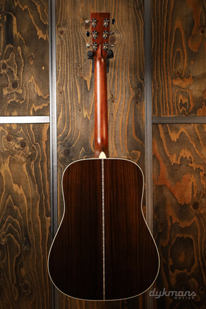 Martin D-28