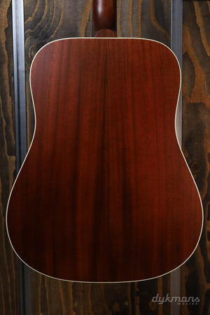 Gibson Hummingbird Special Satin Honey Burst
