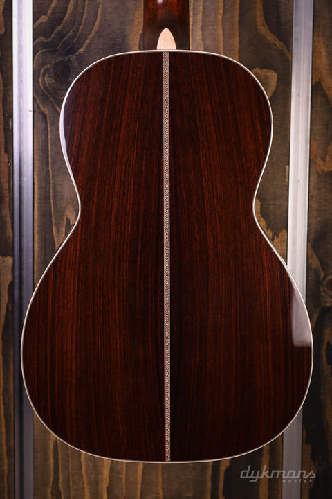 Martin O12-28 Modern Deluxe PRE-OWNED!