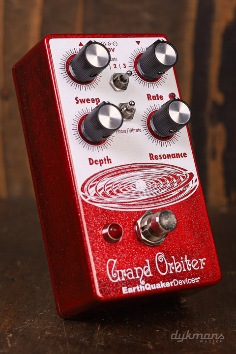 EarthQuaker Devices Grand Orbiter