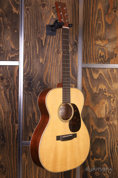 Martin Custom Shop Cherry Hill 000-14