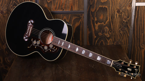 Gibson Elvis SJ-200 Ebony