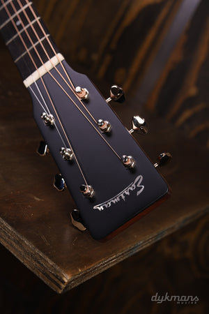 Eastman E2D Deluxe Sunburst