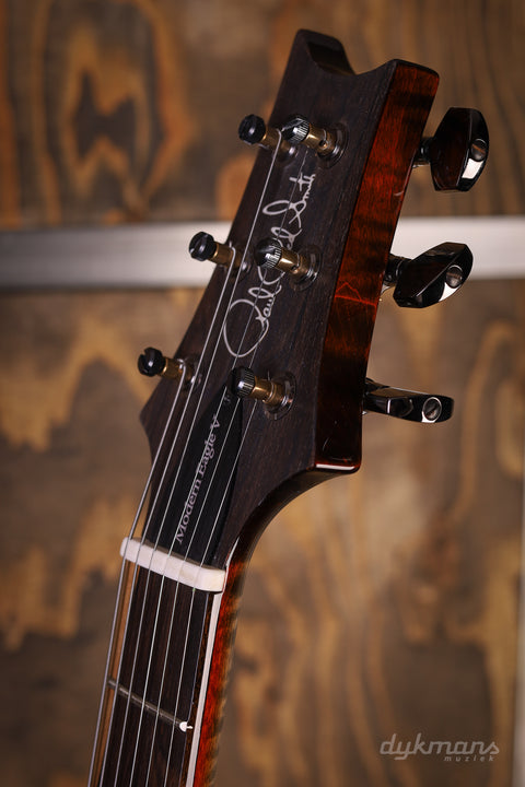 PRS Wood Library Modern Eagle V Burnt Maple Leaf