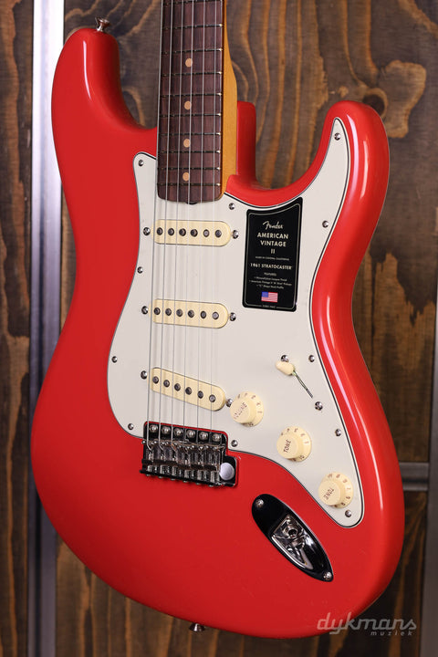 Fender American Vintage II '61 Stratocaster Fiesta Red