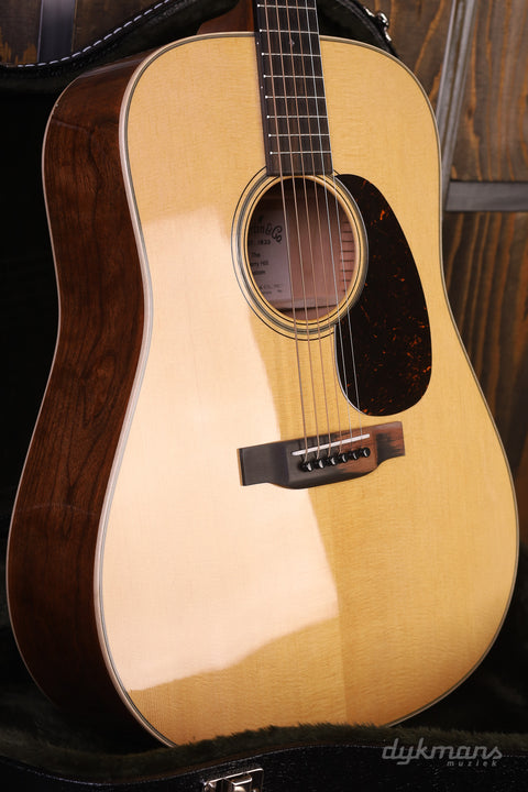 Martin Custom Shop Cherry Hill D-14