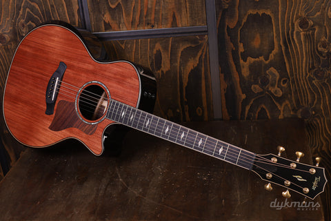 Taylor 50th Anniversary Builder's Edition 814ce