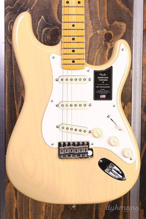 Fender American Vintage II '57 Stratocaster Vintage Blonde