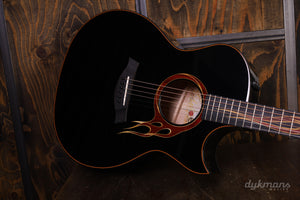 Taylor Custom #34: Hot Rod 3.0 Grand Auditorium