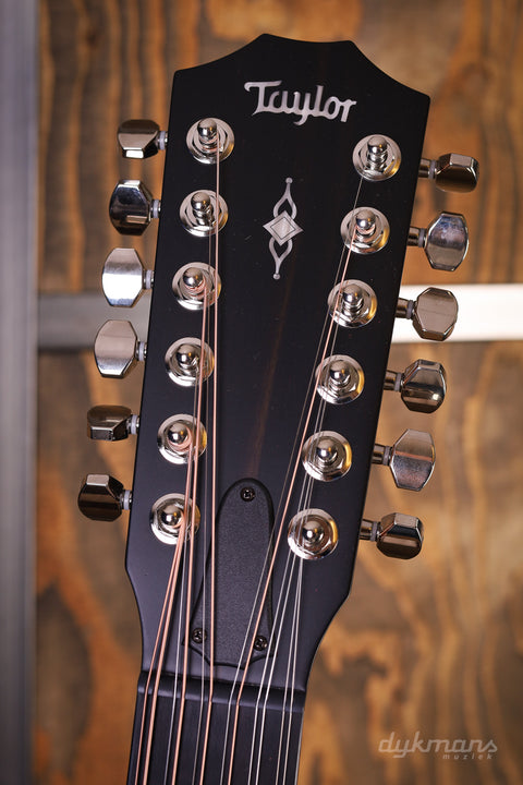 Taylor 352CE 12-String