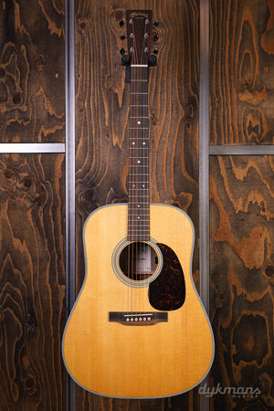 Martin D-13E Retro Walnut