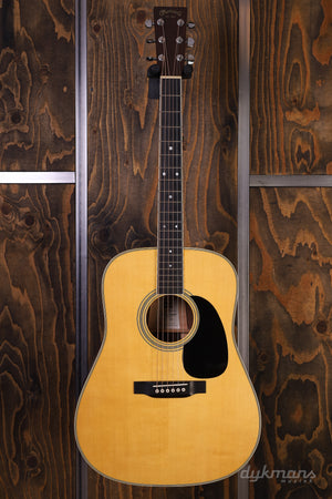 Martin D-35 50th Anniversary Limited Edition Brazilian Rosewood PRE-OWNED