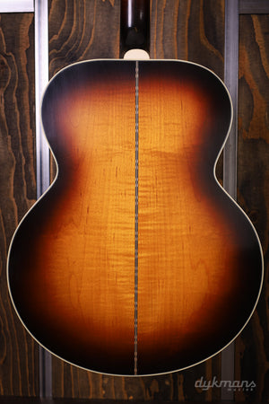 Gibson Custom Shop 1957 SJ-200 Vintage Sunburst
