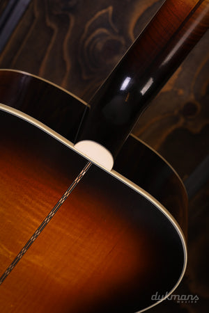 Gibson Custom Shop 1957 SJ-200 Vintage Sunburst