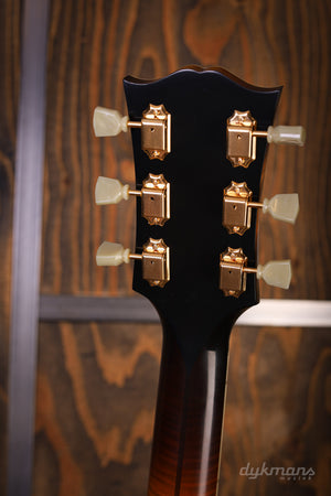 Gibson Custom Shop 1957 SJ-200 Vintage Sunburst