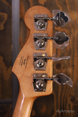 Squier Classic Vibe 60's Jazz Bass 3-Color Sunburst