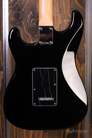 Fender Standard Stratocaster HSS Black