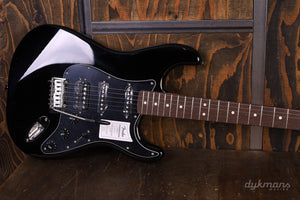 Fender Standard Stratocaster HSS Black