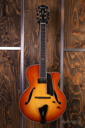 Eastman AR805CE
