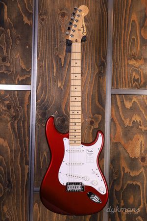 Fender Standard Stratocaster Maple Candy Apple Red