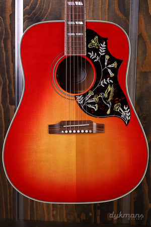 Gibson Hummingbird Standard Vintage Cherry Sunburst