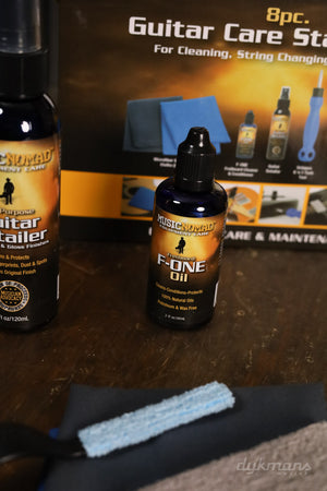 MusicNomad Guitar Care Starter Kit 8-delige gitaar onderhoudsset