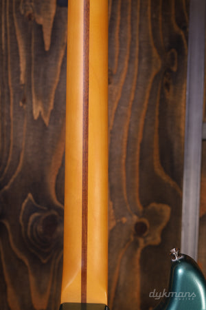 Fender American Professional Classic Stratocaster SSS Sherwood Green