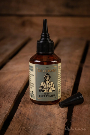 Dr. Liston's Finest Fret Polish 50 ml op een warme houten achtergrond