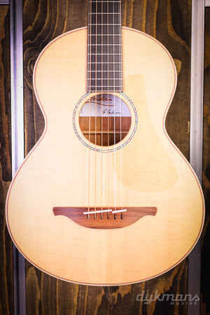Lowden WL-35 Wee Lowden 12-fret CN/SS