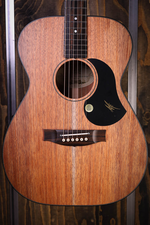 Maton EBW808 Blackwood