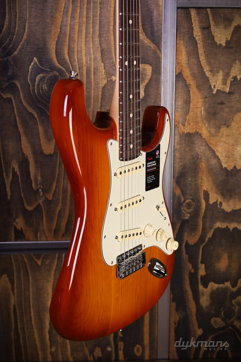 Fender Stratocaster American Performer Honey Burst